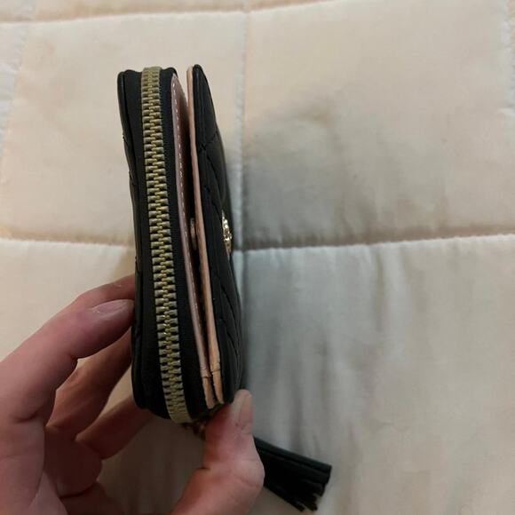 Wallet nwot small black and - Picture 4 of 8